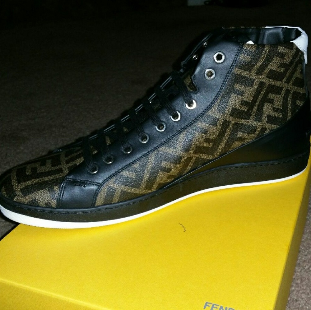 ON DIFFERENT SITE FOR SALE